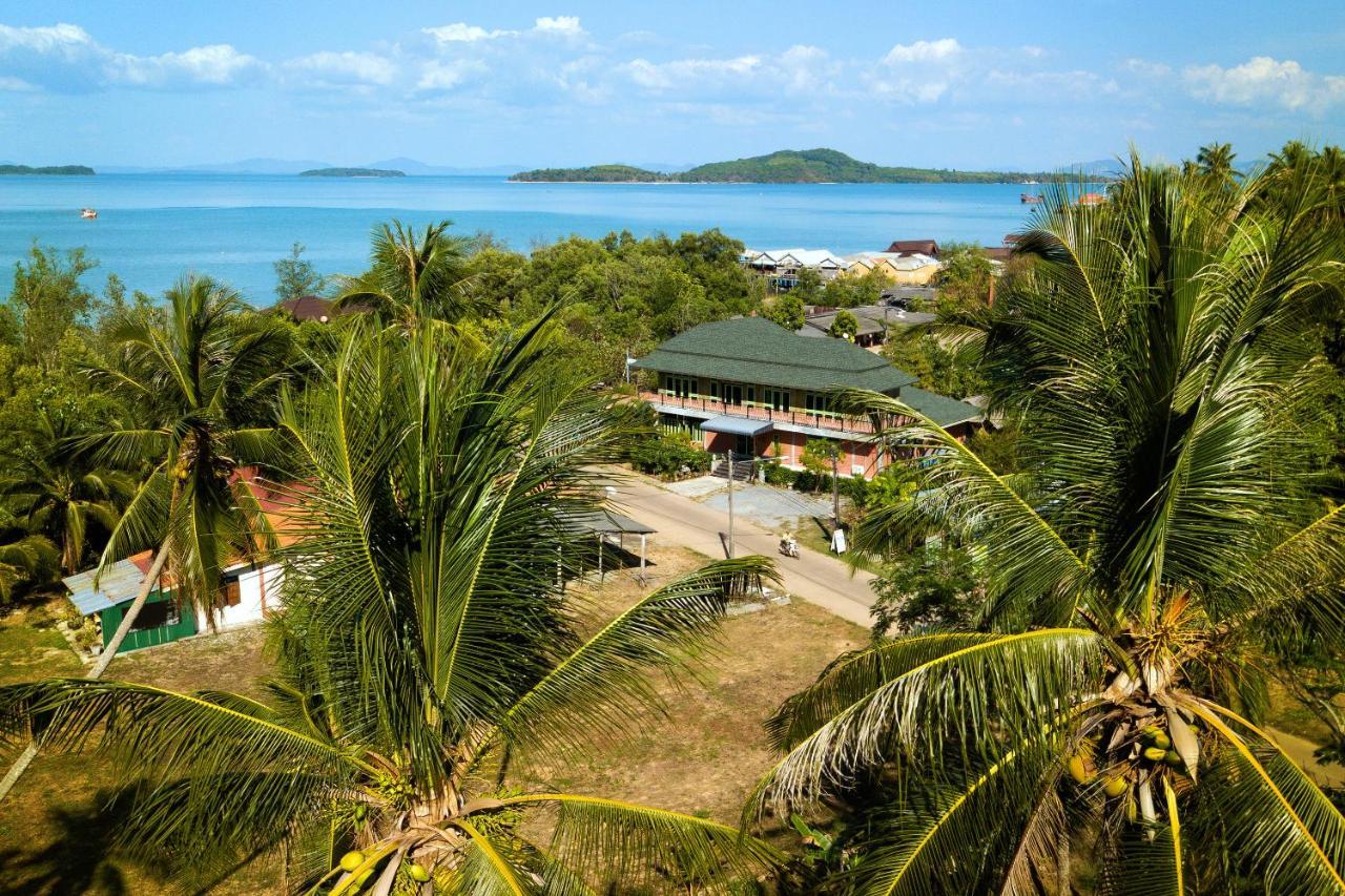 Tonmai Suites Ko Lanta 外观 照片