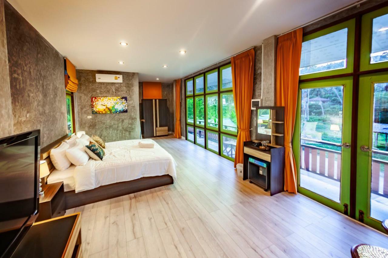 Tonmai Suites Ko Lanta 外观 照片